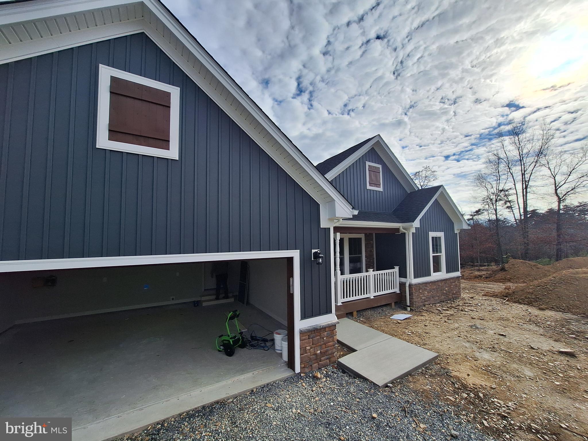 524 Plum Tree Lane Berkeley Springs, WV 25411 - Photo 6 of 38