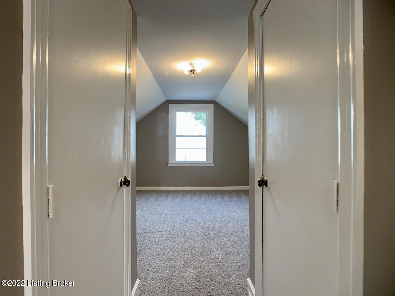 3907 Brownlee Road Louisville, KY 40207 - Photo 24 of 29 BR Closets