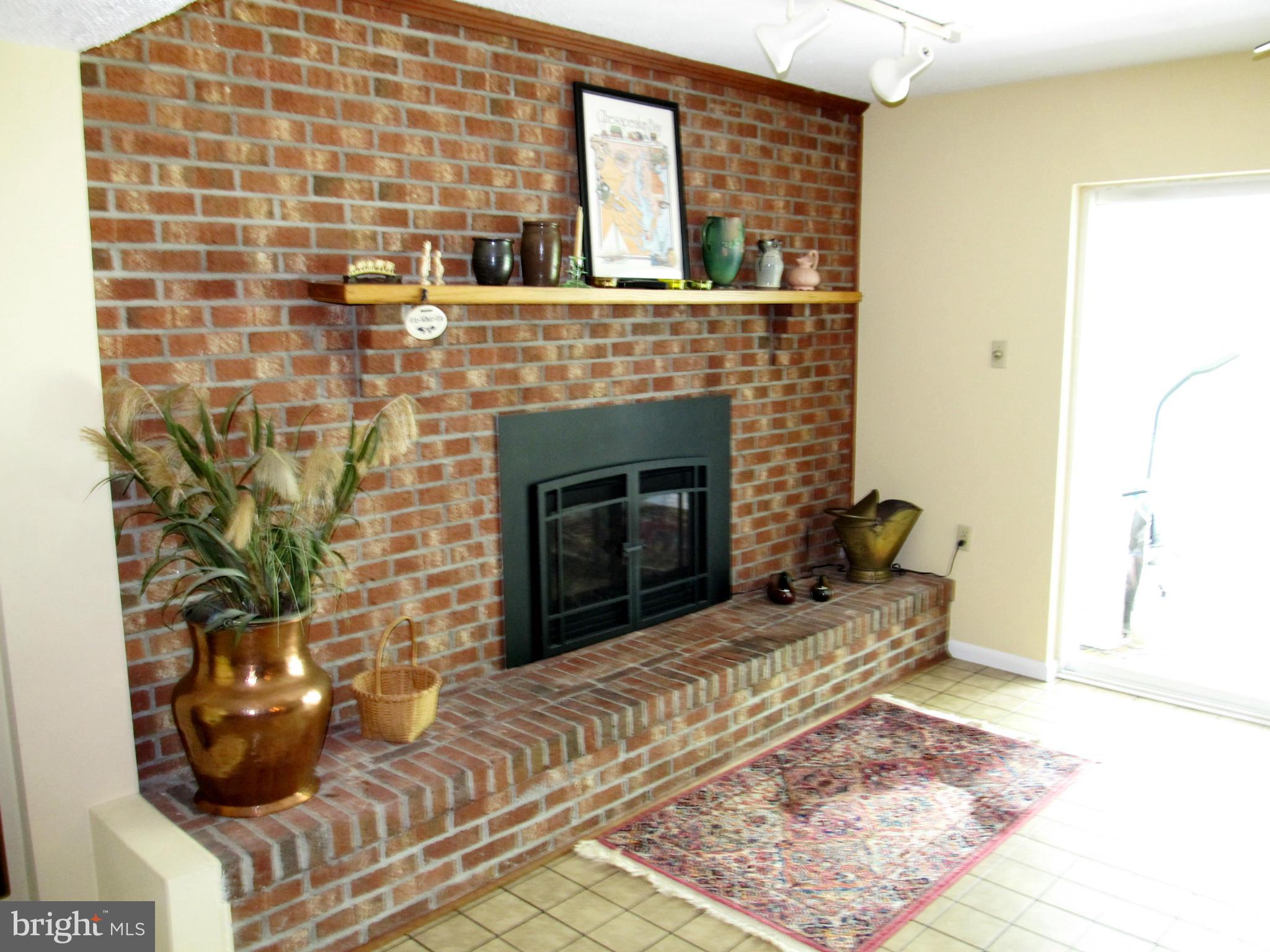 5020 Christiana Parran Road Huntingtown, MD 20639 - Photo 15 of 17 Family Room