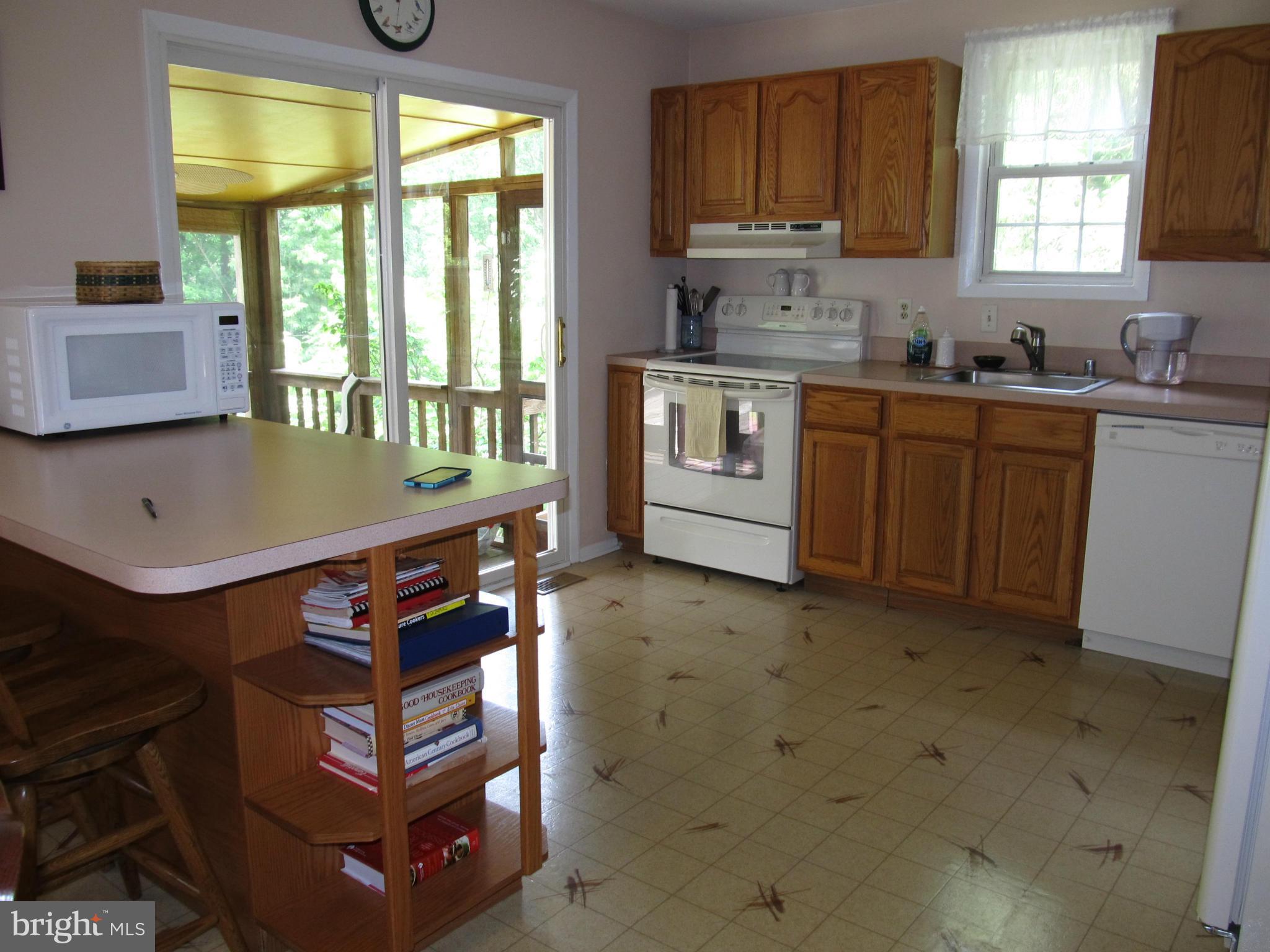 5020 Christiana Parran Road Huntingtown, MD 20639 - Photo 6 of 17 Kitchen