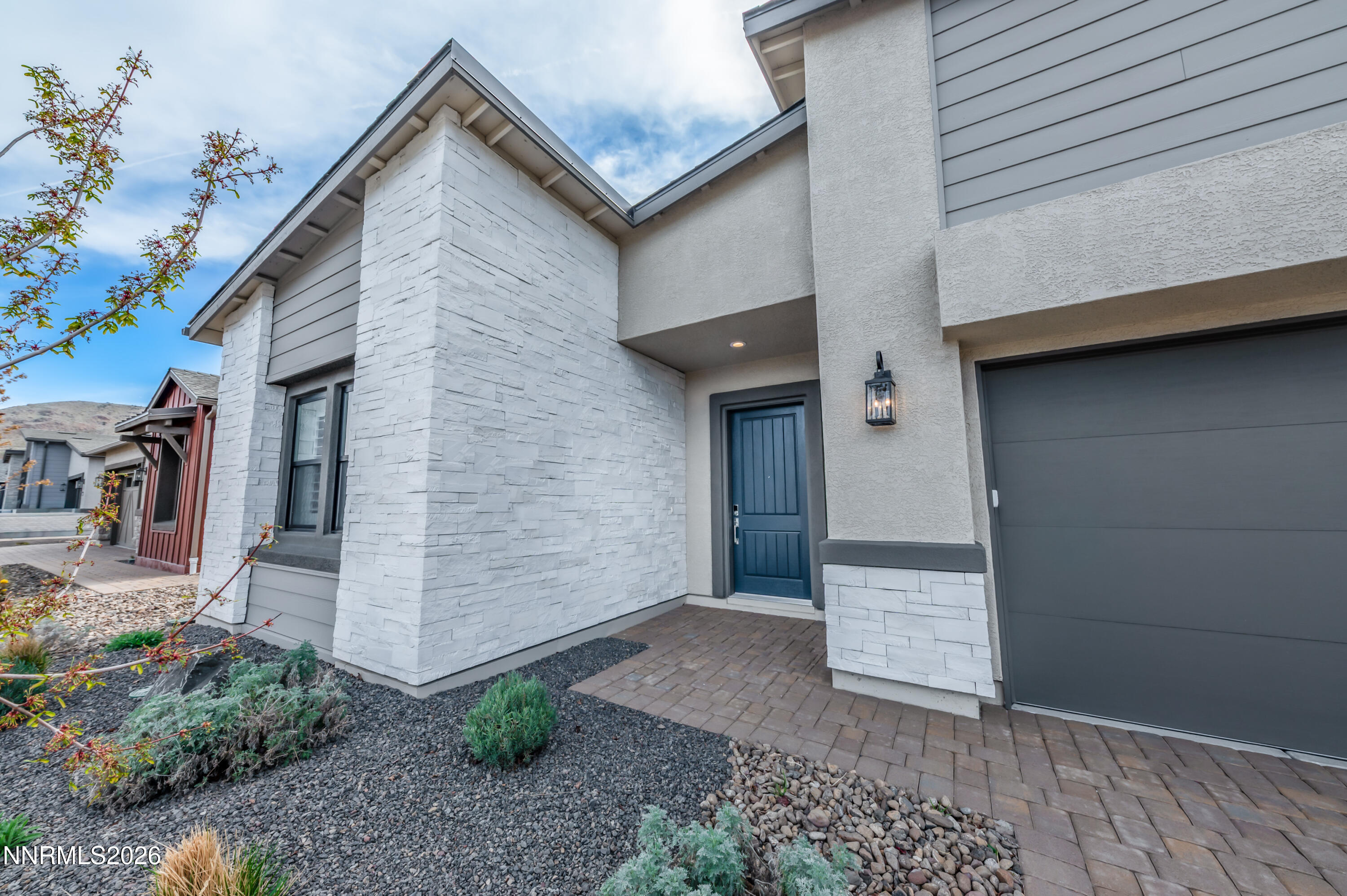 2316 Hammer Falls Drive Reno, NV 89521 - Photo 11 of 63 H-1021