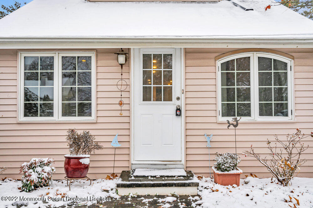 51 Dock Road Brick, NJ 08723 - Photo 5 of 57 a front view of a house