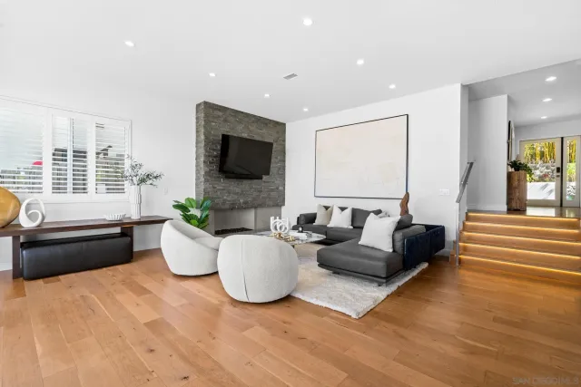 $5,695,000 | 5663 Abalone Place, La Jolla, CA 92037
