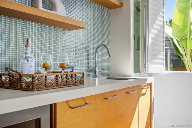 $5,695,000 | 5663 Abalone Place, La Jolla, CA 92037