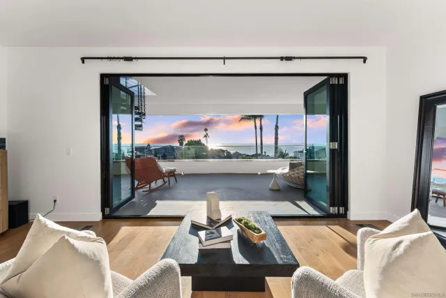 $5,695,000 | 5663 Abalone Place, La Jolla, CA 92037
