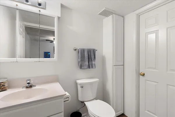 $375,000 | 661 Abbey Mill Drive Southeast, Unit 41, Ada, MI 49301