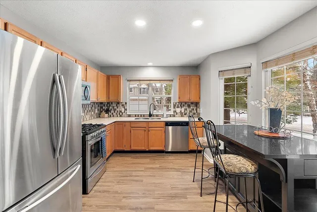 $375,000 | 661 Abbey Mill Drive Southeast, Unit 41, Ada, MI 49301