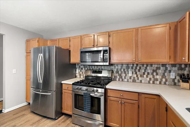 $375,000 | 661 Abbey Mill Drive Southeast, Unit 41, Ada, MI 49301