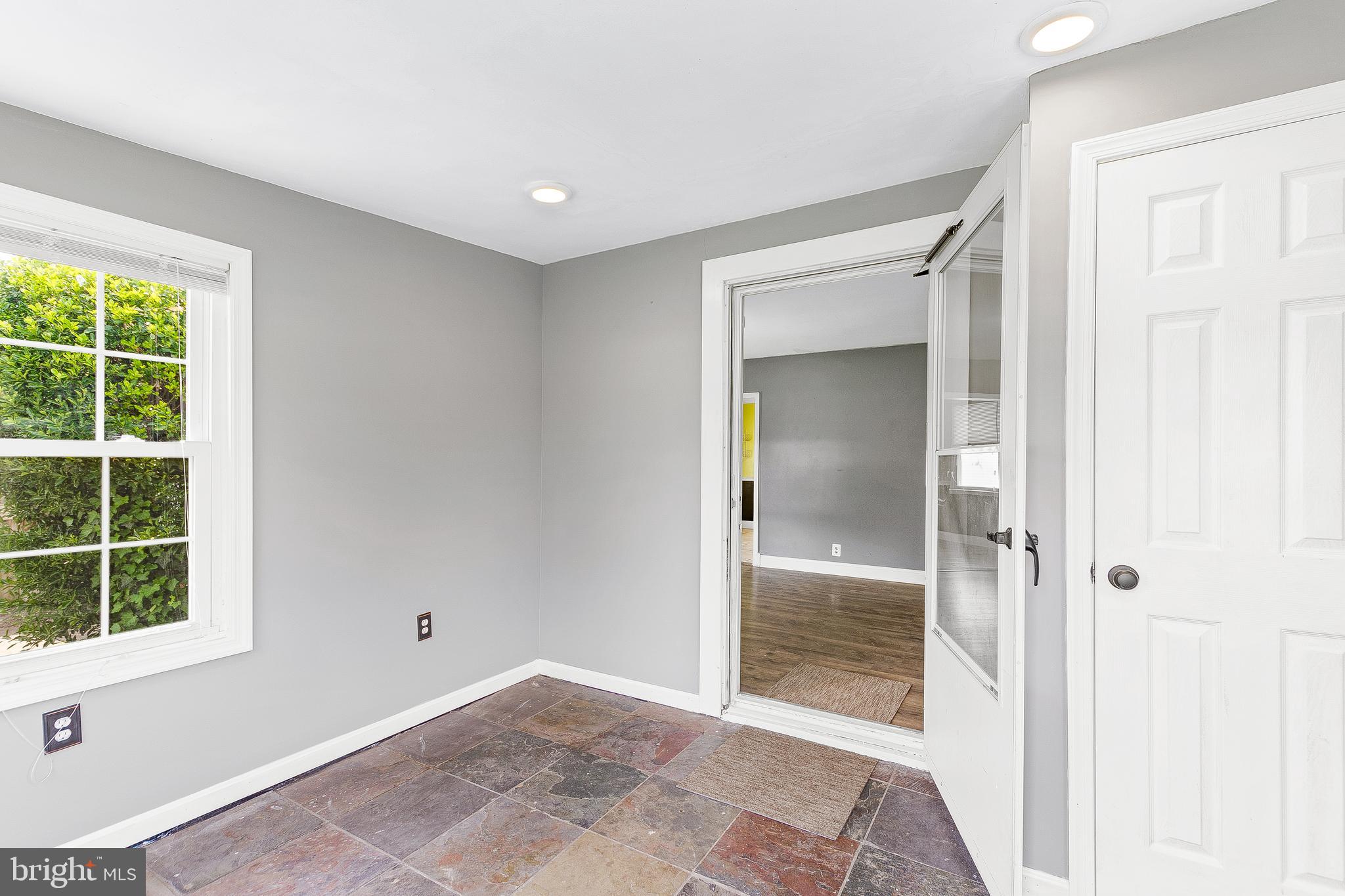 1801 Willow Spring Road Baltimore, MD 21222 - Photo 14 of 40