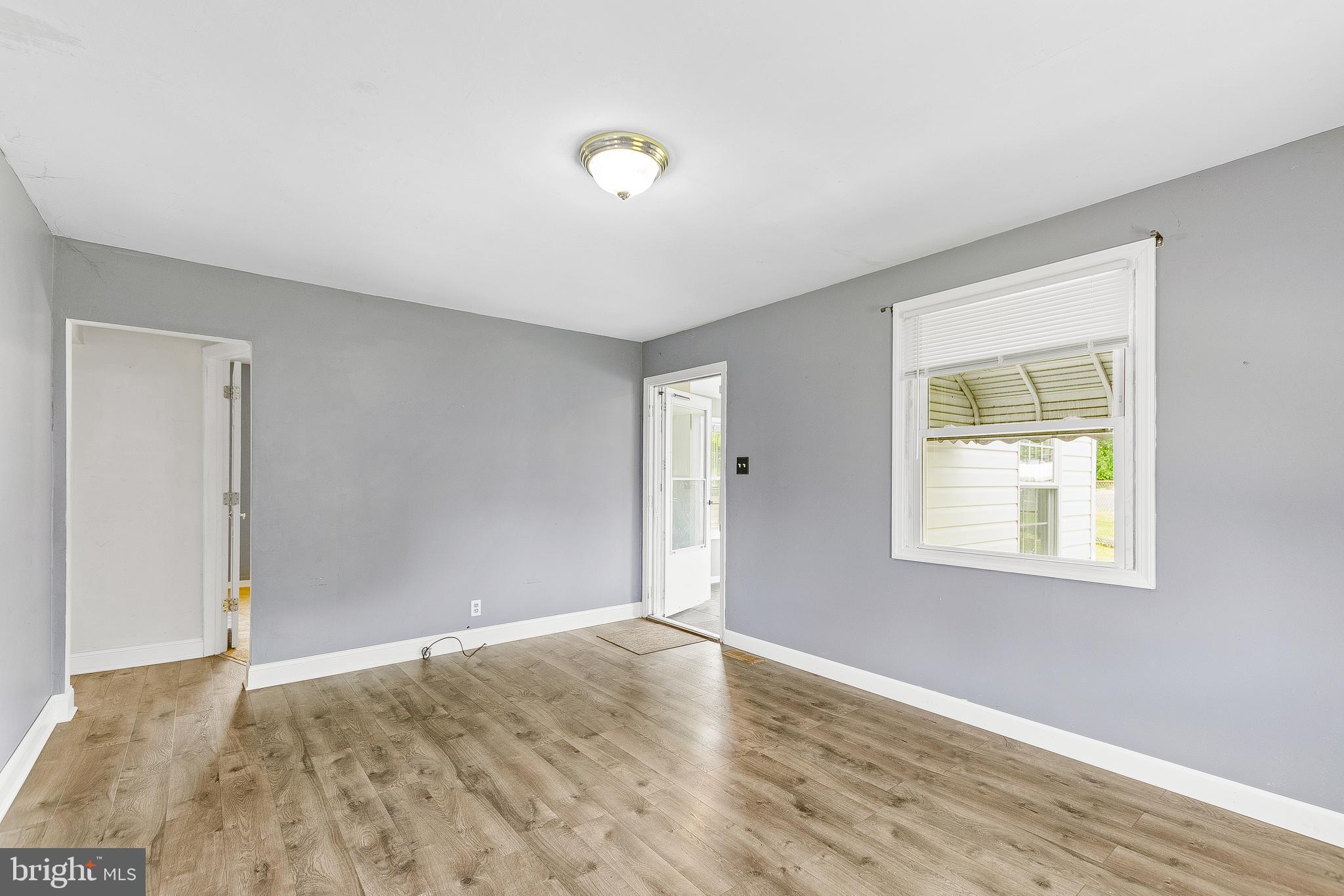 1801 Willow Spring Road Baltimore, MD 21222 - Photo 18 of 40