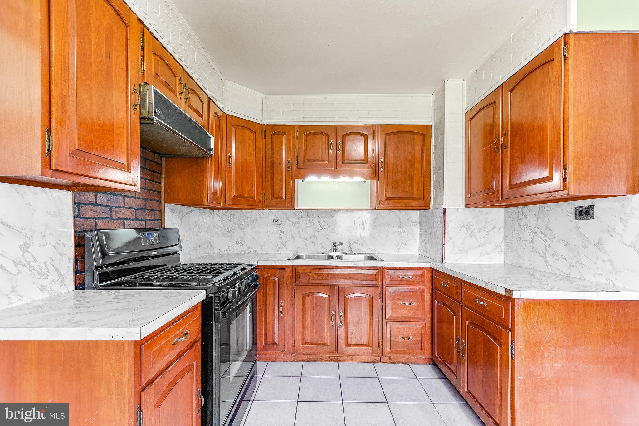 1801 Willow Spring Road Baltimore, MD 21222 - Photo 22 of 40