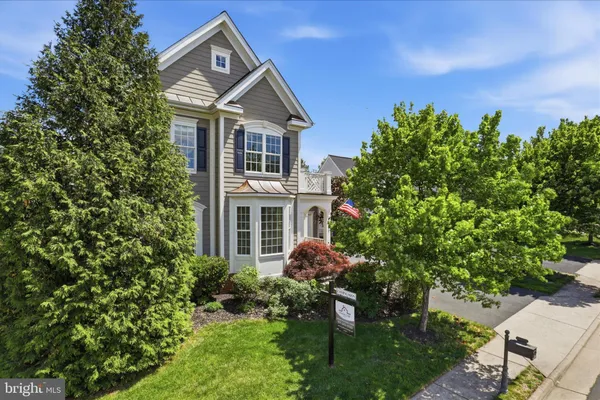 $817,000 | 13572 Arcadian Drive, Leesburg, VA 20176