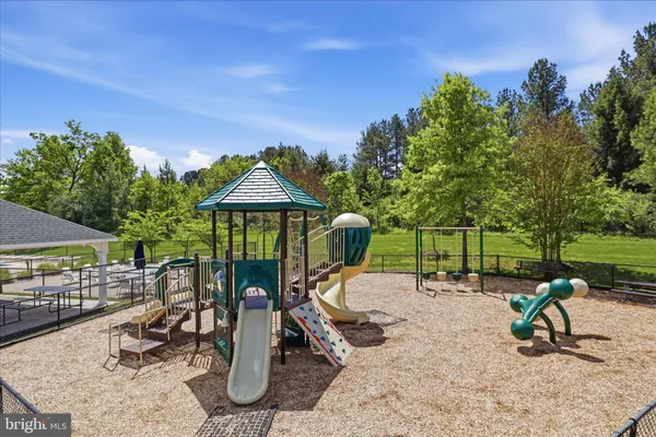 $817,000 | 13572 Arcadian Drive, Leesburg, VA 20176