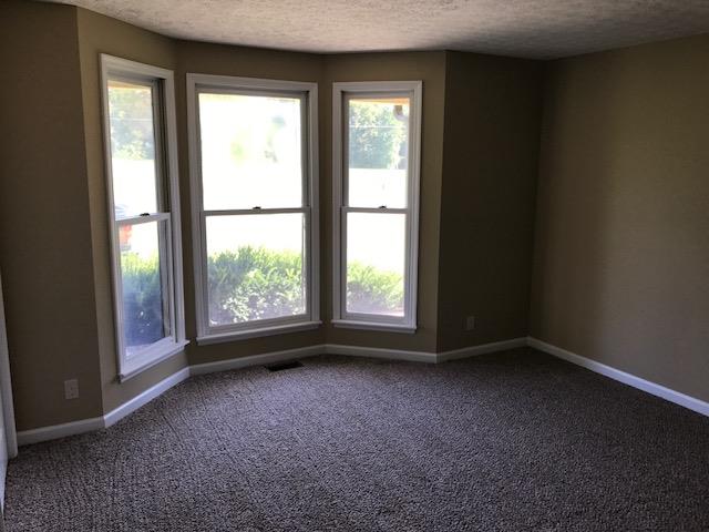 1005 Mohawk Trail Springfield, TN 37172 - Photo 7 of 10 an empty room with windows