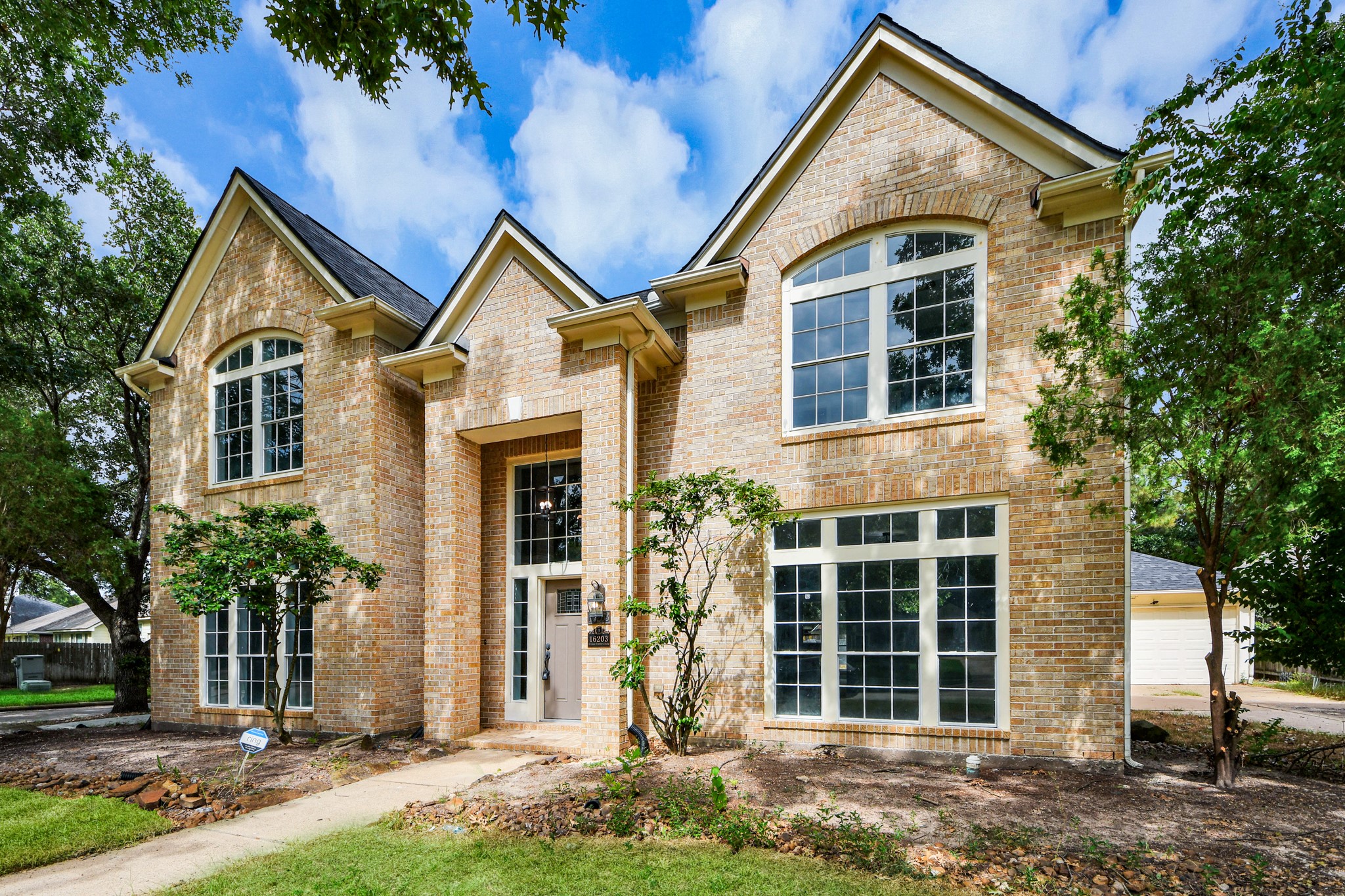 16203 Broken Timber Circle Houston, TX 77095 - Photo 2 of 45