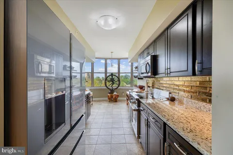 $1,200,000 | 5000 Battery Lane, Unit 1003, Bethesda, MD 20814