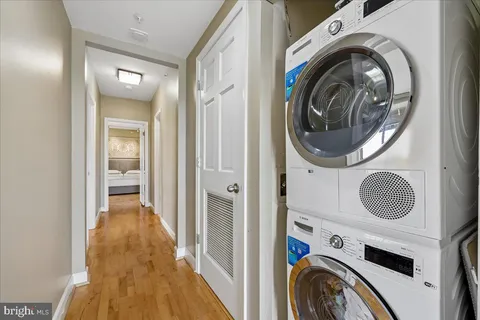 $1,200,000 | 5000 Battery Lane, Unit 1003, Bethesda, MD 20814