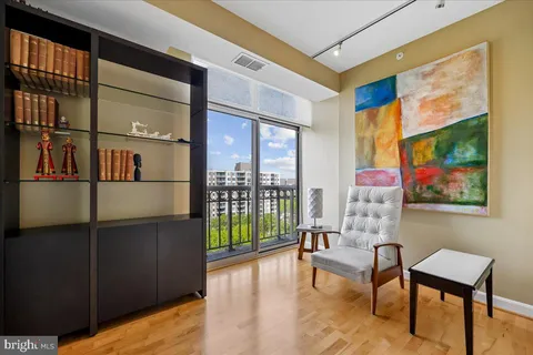 $1,200,000 | 5000 Battery Lane, Unit 1003, Bethesda, MD 20814