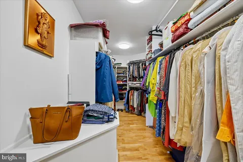 $1,200,000 | 5000 Battery Lane, Unit 1003, Bethesda, MD 20814