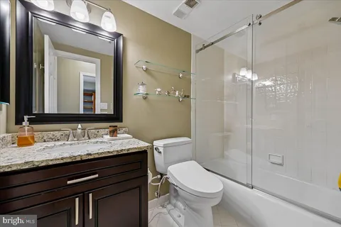 $1,200,000 | 5000 Battery Lane, Unit 1003, Bethesda, MD 20814