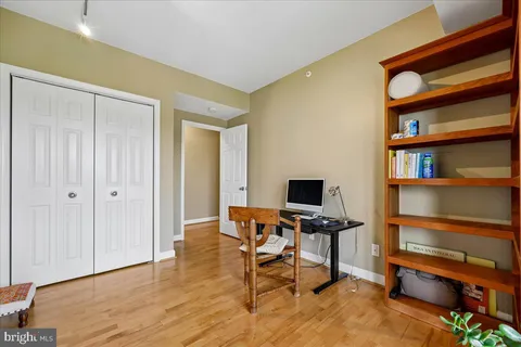 $1,200,000 | 5000 Battery Lane, Unit 1003, Bethesda, MD 20814