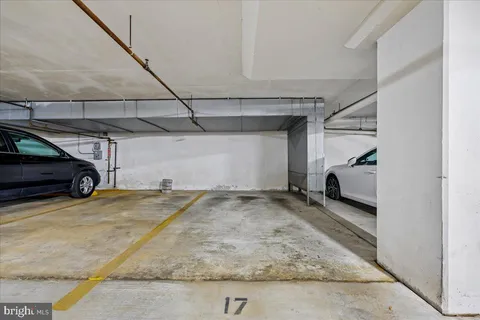 $1,200,000 | 5000 Battery Lane, Unit 1003, Bethesda, MD 20814