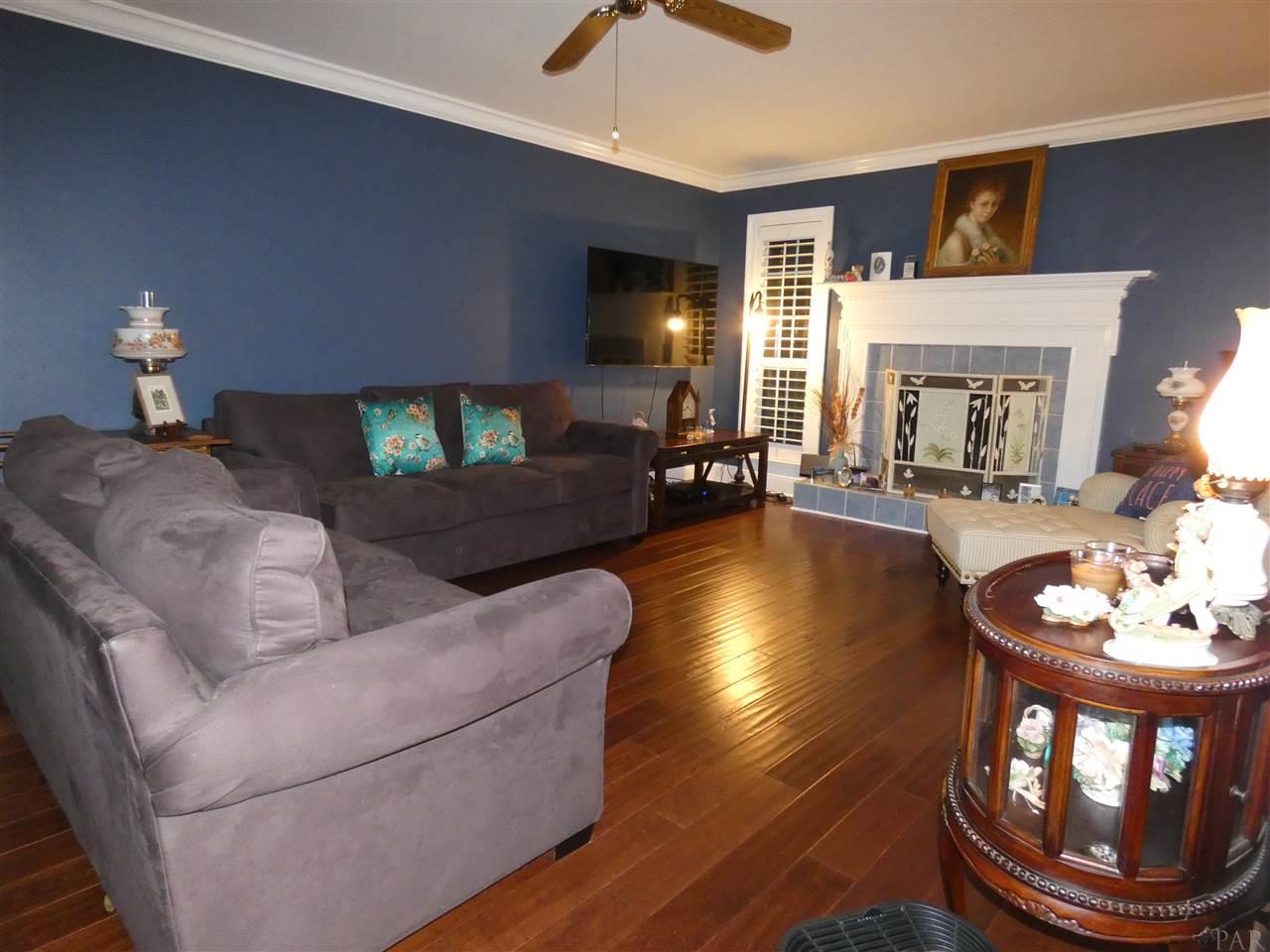 4831 East Olive Road, Unit 2D Pensacola, FL 32514 - Photo 7 of 29