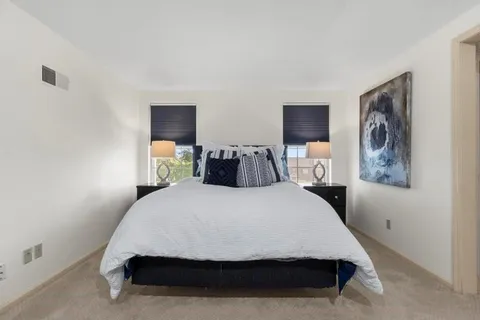 $165,000 | 11300 Oak Street, Unit 3, Kansas City, MO 64114