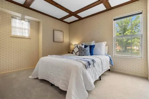 $165,000 | 11300 Oak Street, Unit 3, Kansas City, MO 64114