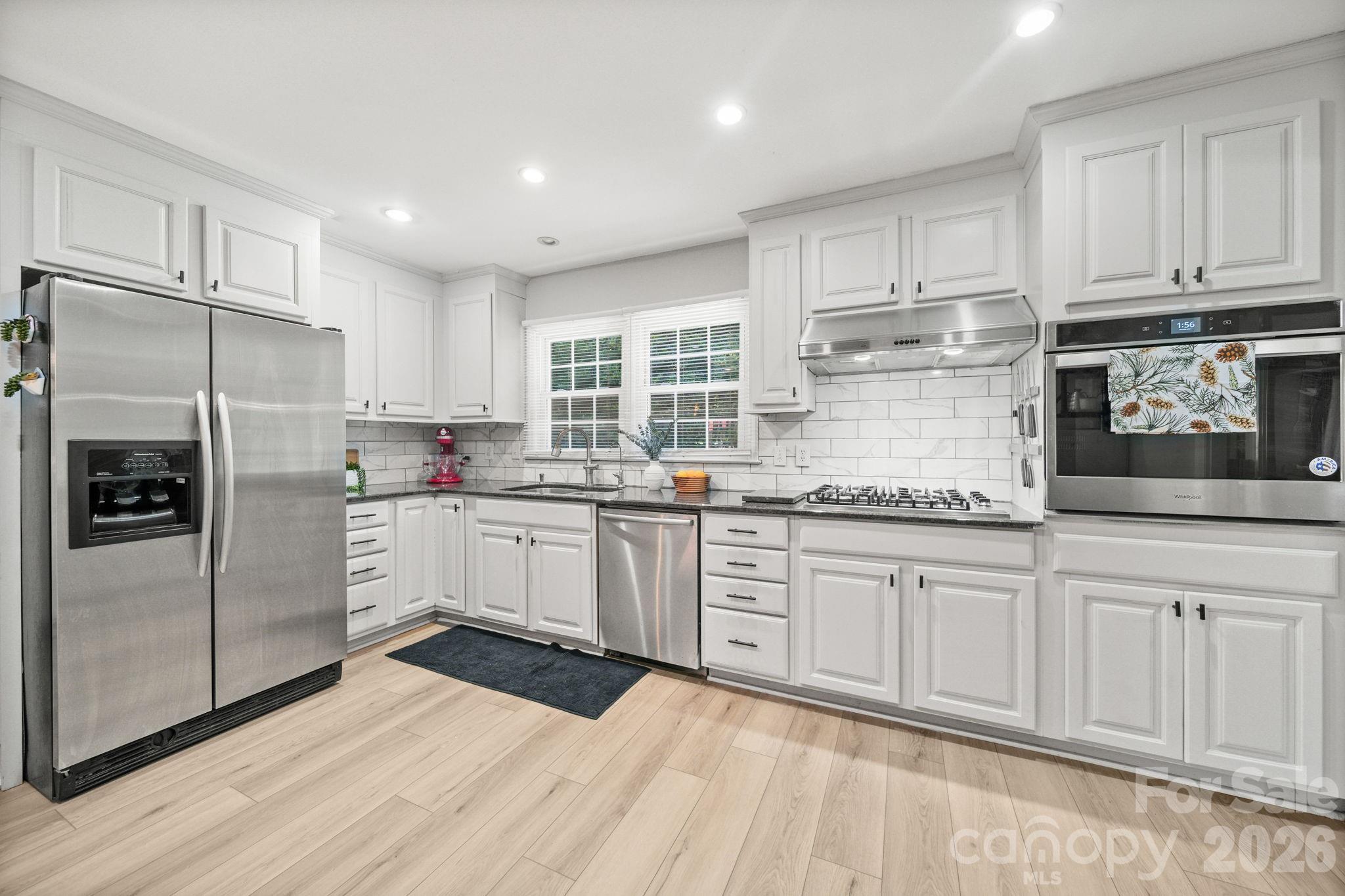 5329 Providence Road Charlotte, NC 28226 - Photo 9 of 45 Gallery Image 9