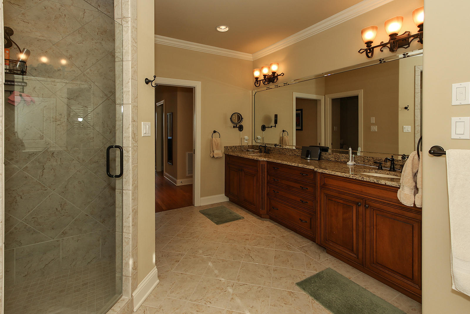 12709 Ridgepath Lane Knoxville, TN 37922 - Photo 17 of 30 Master Bath