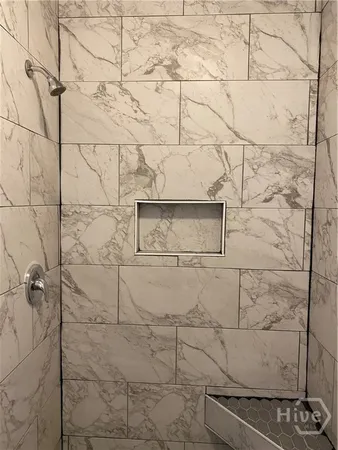 $1,150 | 1418 East 42nd Street, Unit 1, Savannah, GA 31404