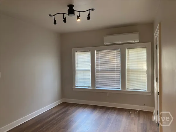 $1,150 | 1418 East 42nd Street, Unit 1, Savannah, GA 31404