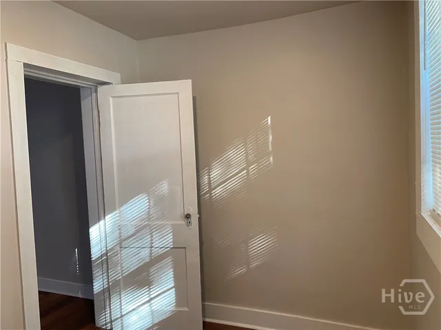 $1,250 | 1418 East 42nd Street, Unit 1, Savannah, GA 31404