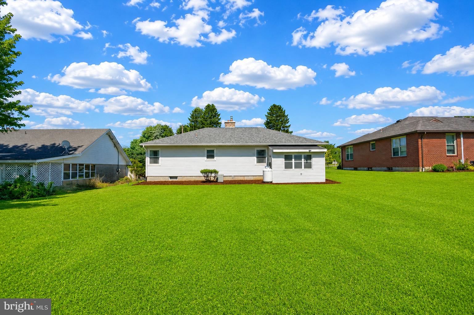 4287 Old Us-322 Reedsville, PA 17084 - Photo 30 of 33 Charming home on lush green lawn.