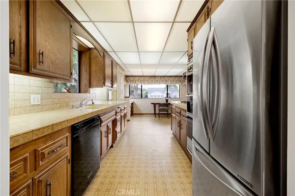 $1,495,000 | 633 Groton Drive, Burbank, CA 91504