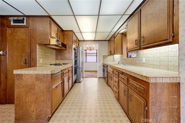$1,495,000 | 633 Groton Drive, Burbank, CA 91504