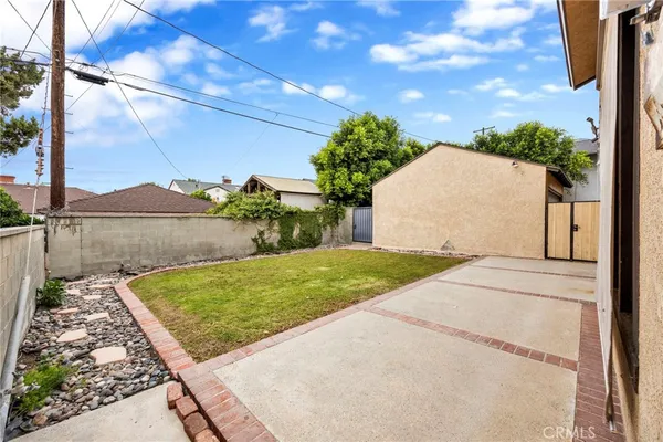 $1,495,000 | 633 Groton Drive, Burbank, CA 91504
