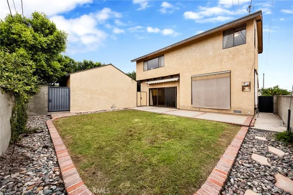 $1,495,000 | 633 Groton Drive, Burbank, CA 91504