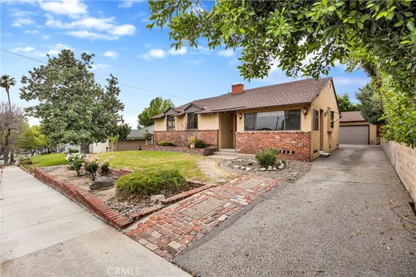 $1,495,000 | 633 Groton Drive, Burbank, CA 91504