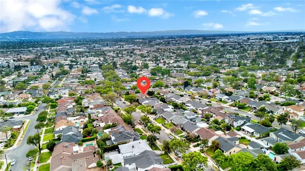 $1,495,000 | 633 Groton Drive, Burbank, CA 91504