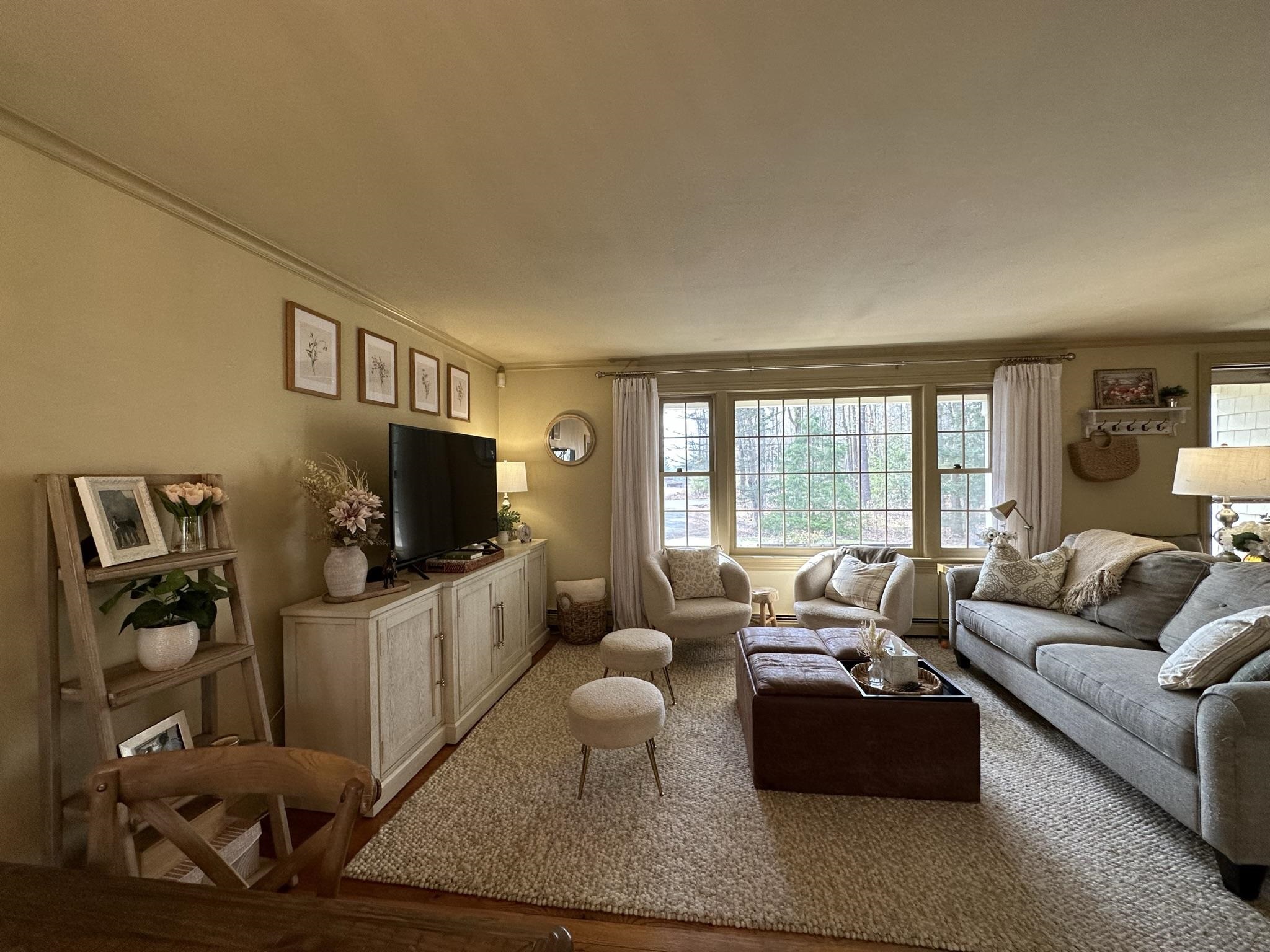 665 Foster Hill Road Henniker, NH 03242 - Photo 9 of 26 Gallery Image 9