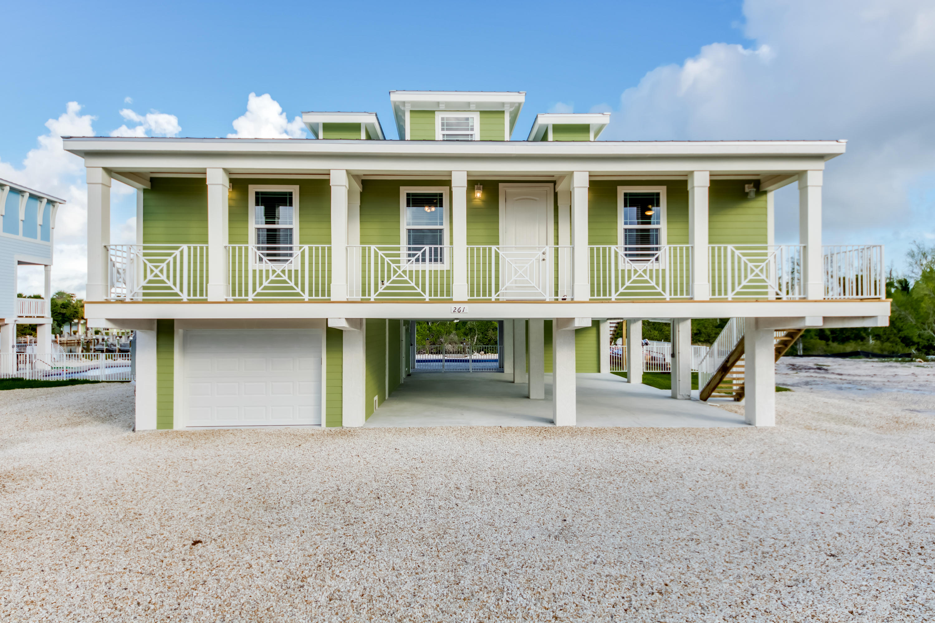 255 Sombrero Beach Road Marathon, FL 33050 - Photo 3 of 62 Front_of_Single_Family