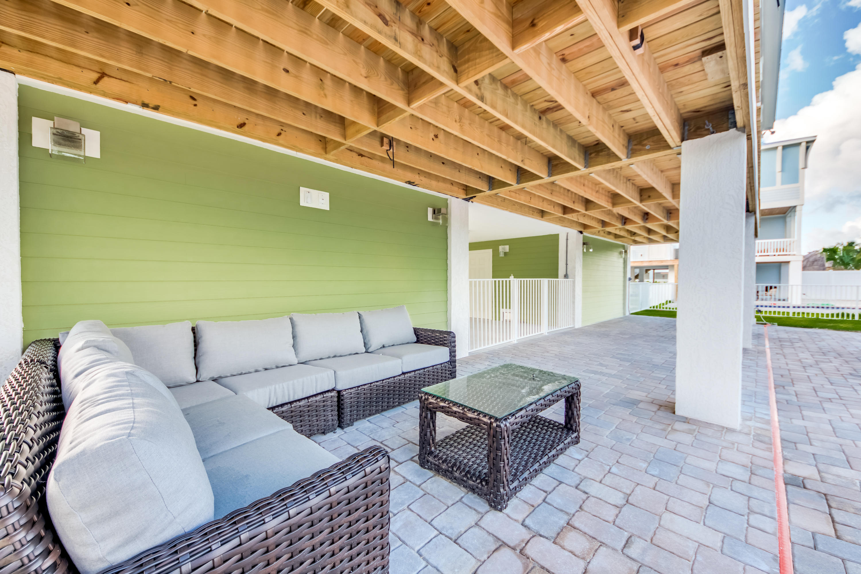 255 Sombrero Beach Road Marathon, FL 33050 - Photo 48 of 62 Covered_Patio