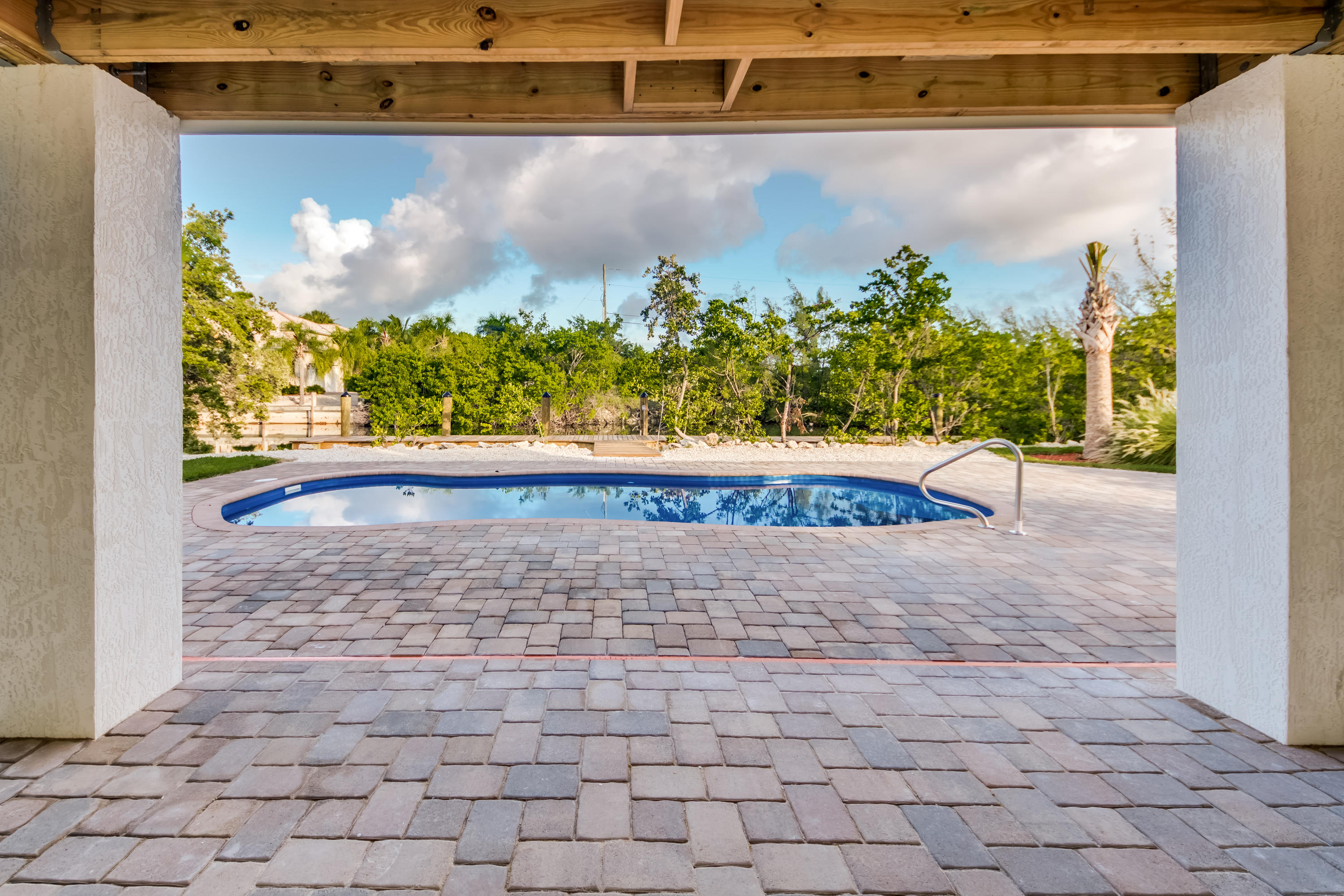 255 Sombrero Beach Road Marathon, FL 33050 - Photo 55 of 62 Pool