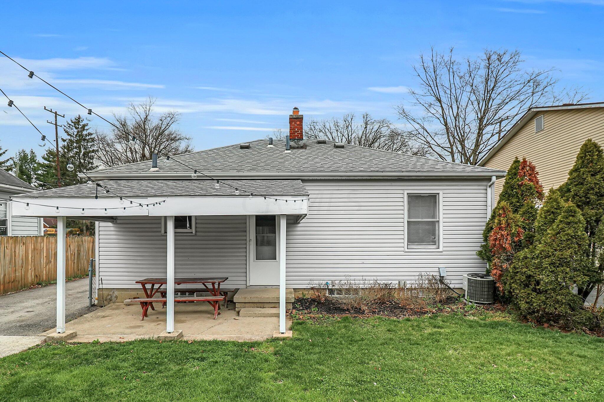 3494 Maize Road Columbus, OH 43224 - Photo 24 of 28 23-web-or-mls-3494-maize-rd