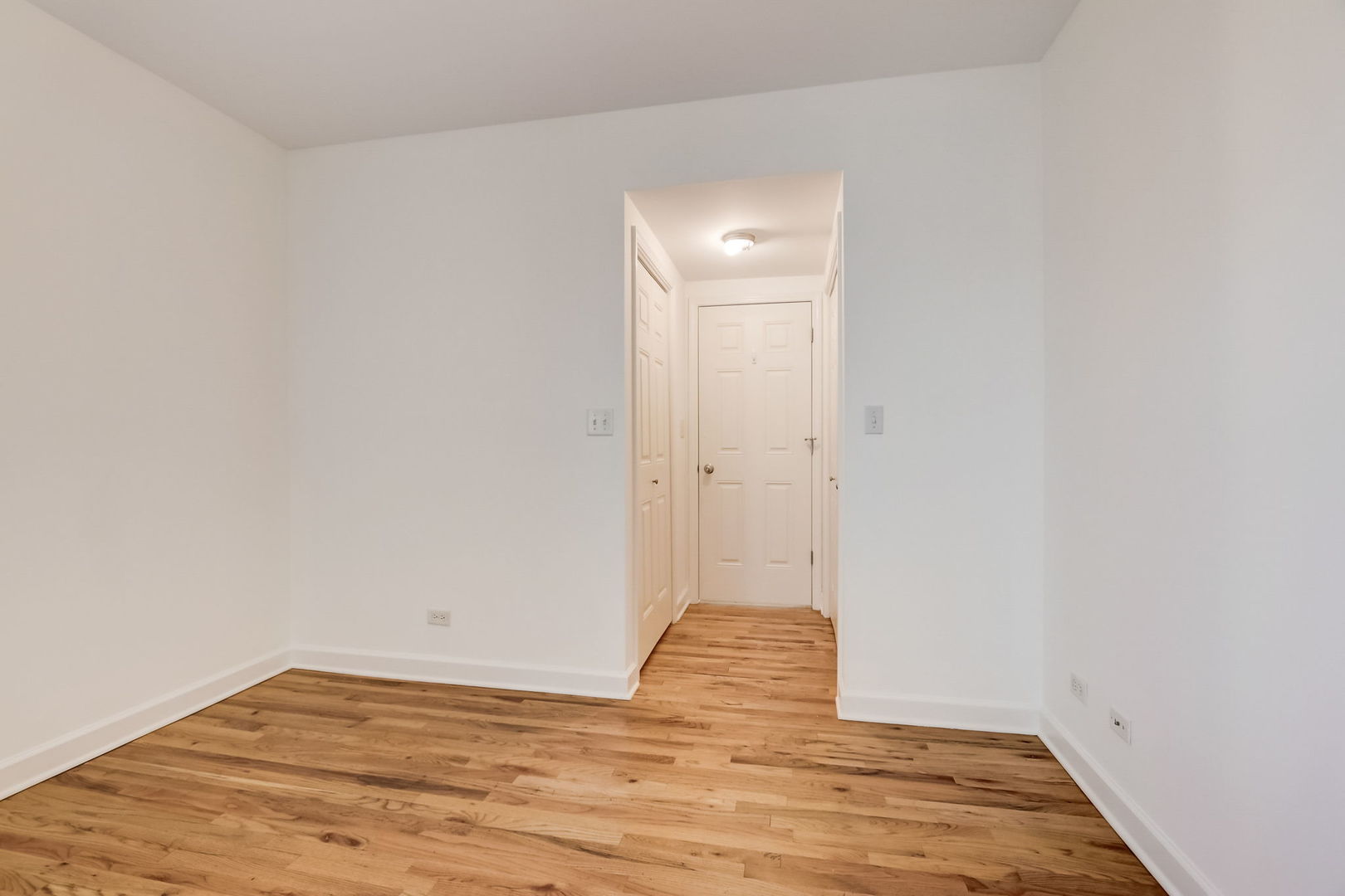 2457 West Harrison Street, Unit 3 Chicago, IL 60612 - Photo 13 of 20 a view of room