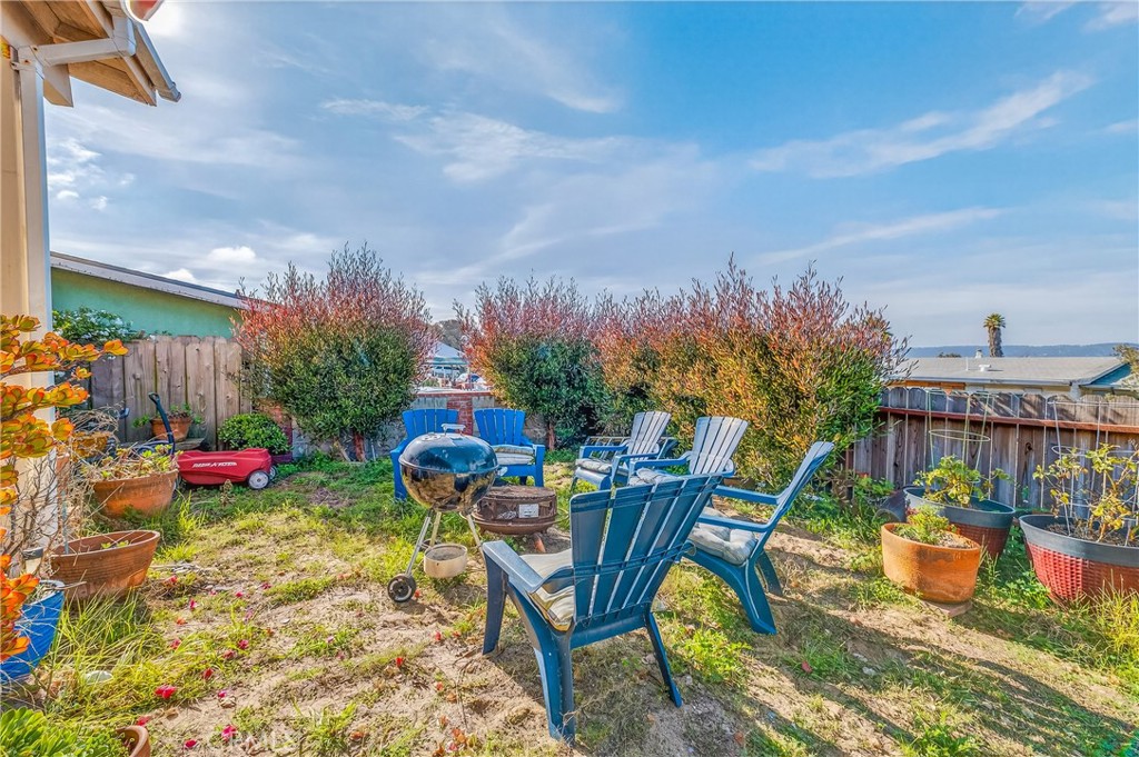 1688 Harding Street Seaside, CA 93955 - Photo 31 of 37 a view of a chairs and table in the balcony