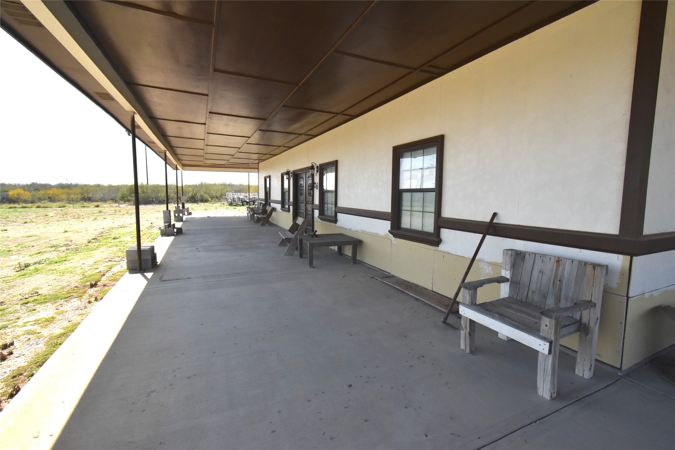 2991 Highway 83 Roma, TX 78584 - Photo 29 of 42 a view of an empty room with stairs