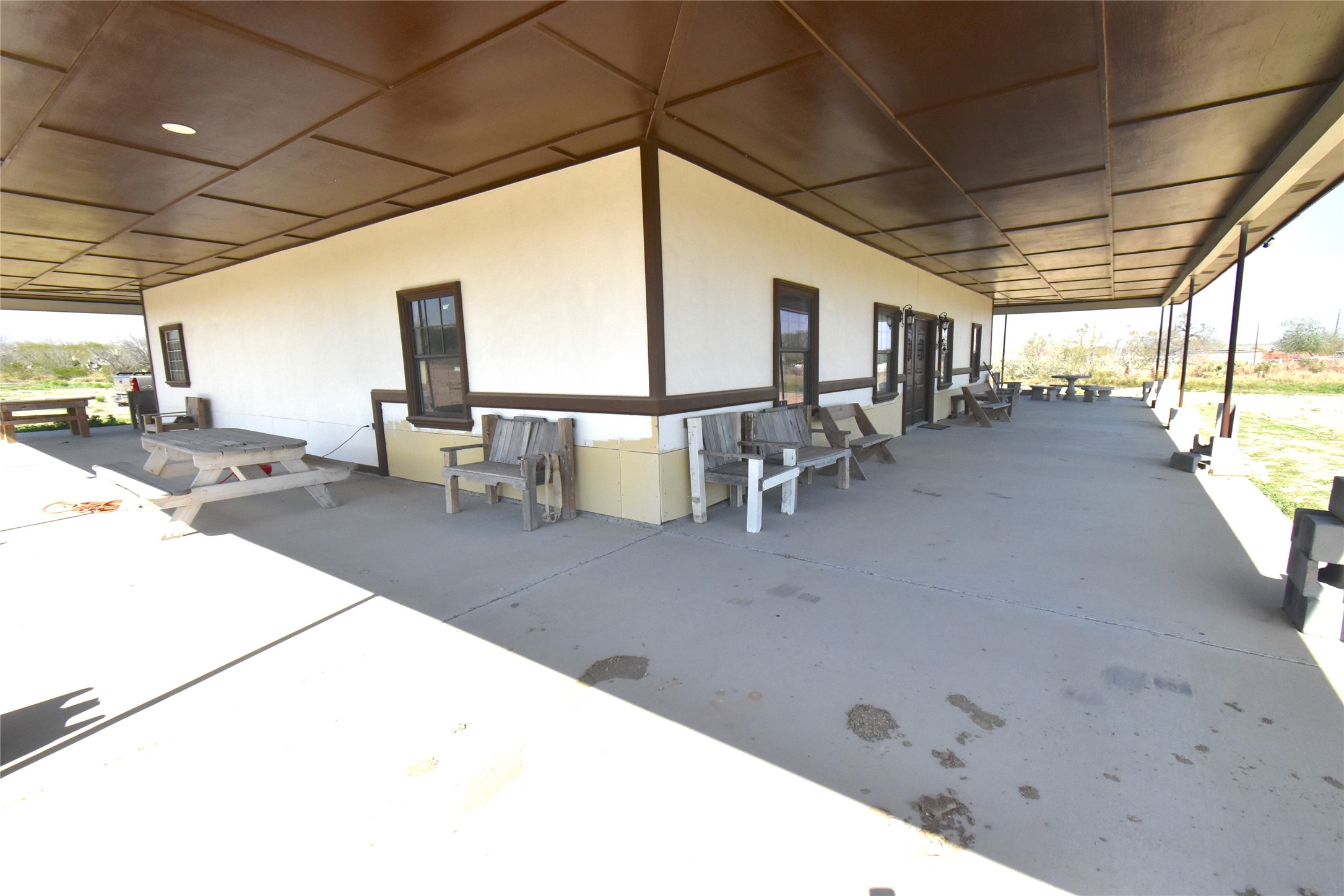 2991 Highway 83 Roma, TX 78584 - Photo 30 of 42 a lobby with furniture and window
